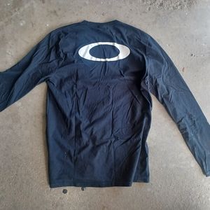 Oakley shirt